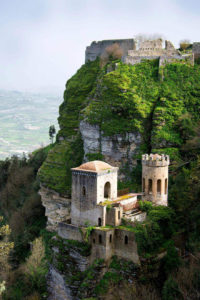 Itálie rozdává zadarmo své hrady