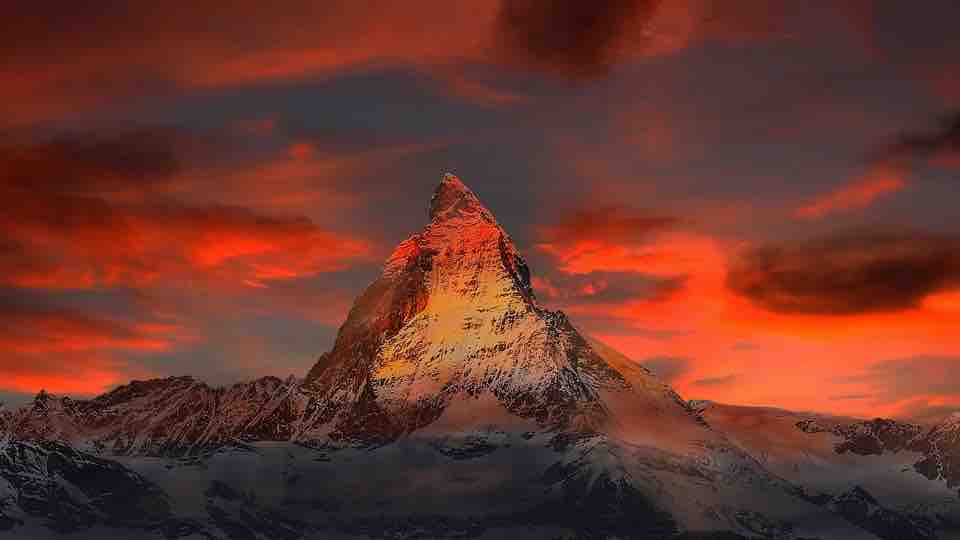 11 nádherných hor, které můžete zdolat v létě 2020